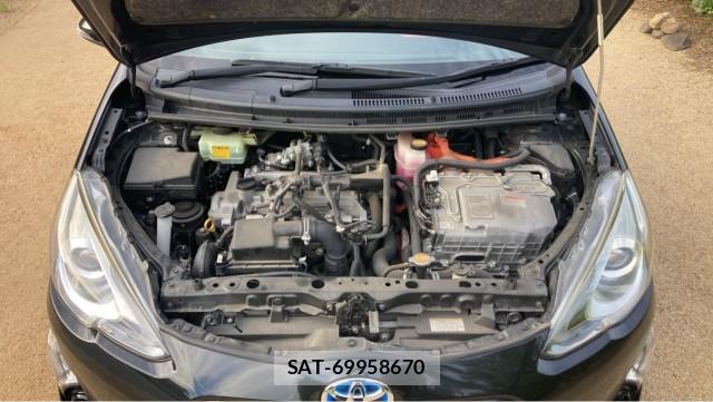 Toyota AQUA 2015-07 8280901-7