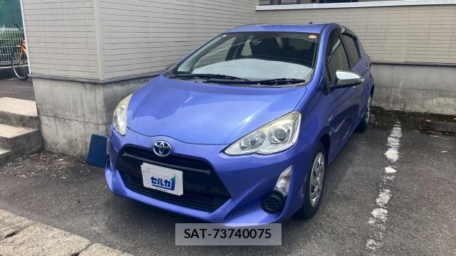 Toyota AQUA 2016-11 8280916-0