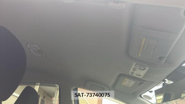Toyota AQUA 2016-11 8280916-15