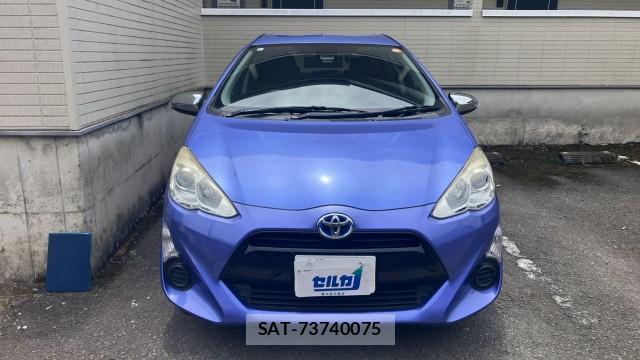 Toyota AQUA 2016-11 8280916-9