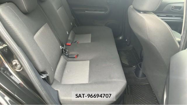 Toyota AQUA 2020-03 8281307-6
