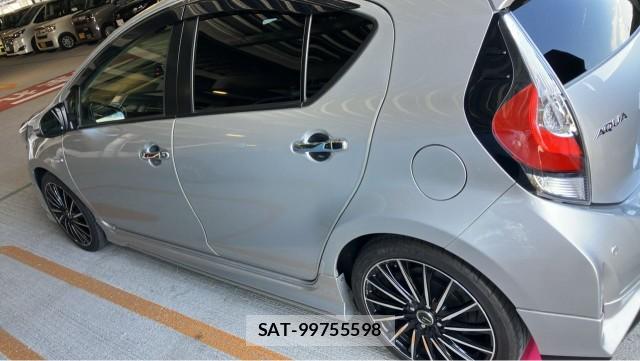 Toyota AQUA 2018-10 8281532-10
