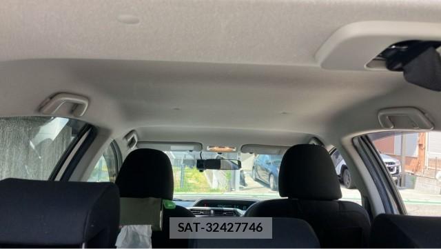 Toyota AQUA 2013-11 8282141-15