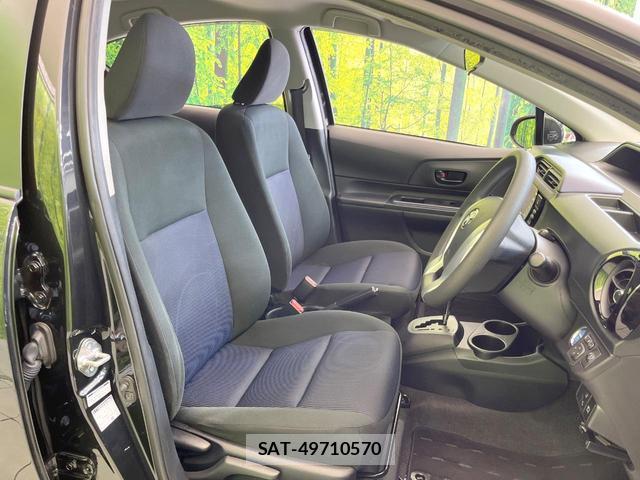 Toyota AQUA 2016-03 8282629-7