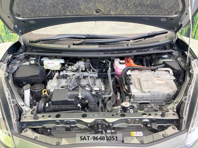 Toyota AQUA 2019-12 8282630-14