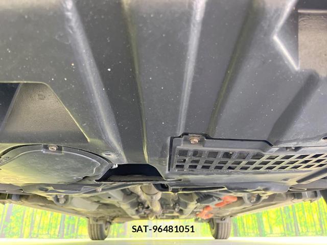 Toyota AQUA 2019-12 8282630-15