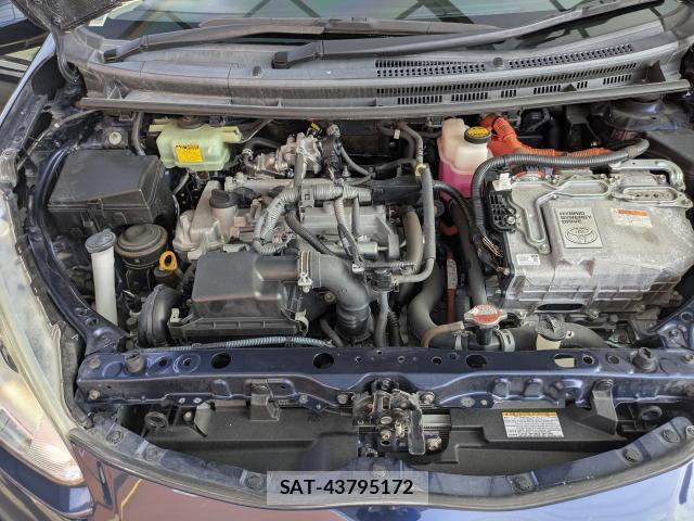 Toyota AQUA 2016-09 8282692-7