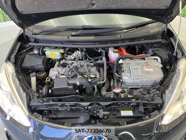 Toyota AQUA 2015-09 8283019-18