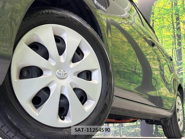Toyota AQUA 2014-05 8283271-12