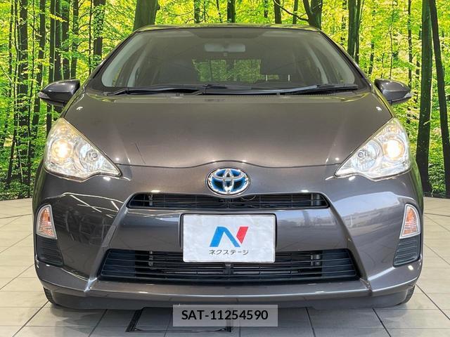 Toyota AQUA 2014-05 8283271-13