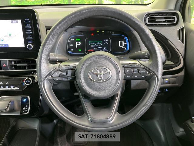 Toyota AQUA 2023-07 8283278-10