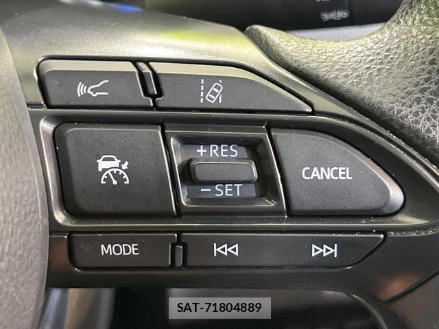 Toyota AQUA 2023-07 8283278-5