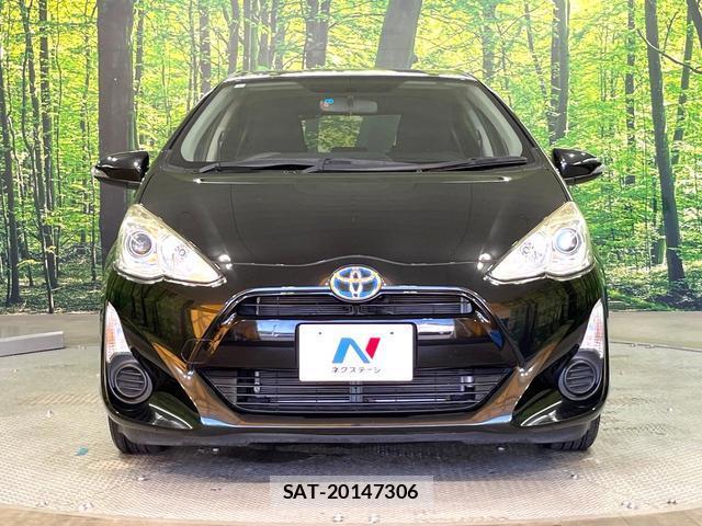 Toyota AQUA 2015-08 8283482-12