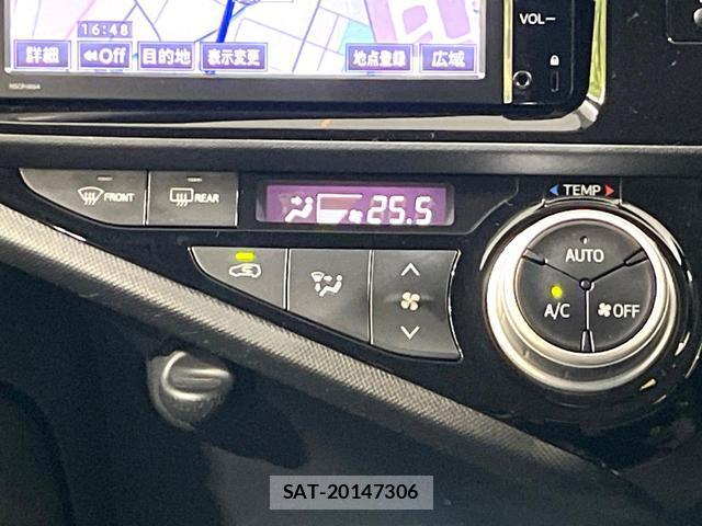 Toyota AQUA 2015-08 8283482-5