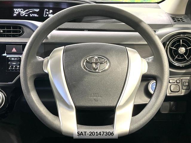 Toyota AQUA 2015-08 8283482-9