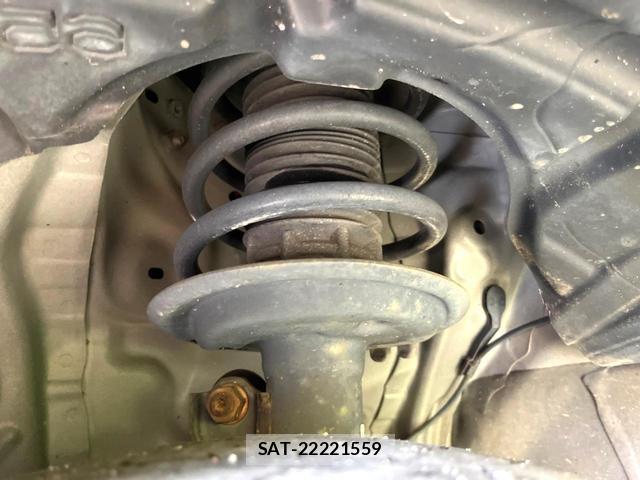 Toyota AQUA 2018-07 8283485-19