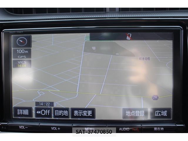 Toyota AQUA 2018-02 8283515-3
