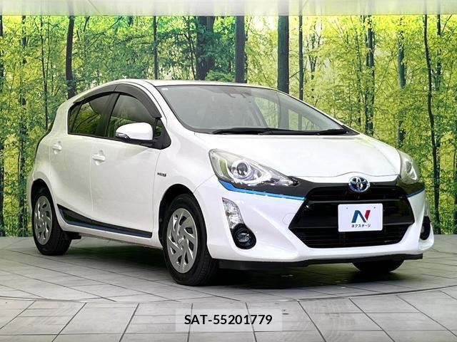 Toyota AQUA 2017-03 8283609-15