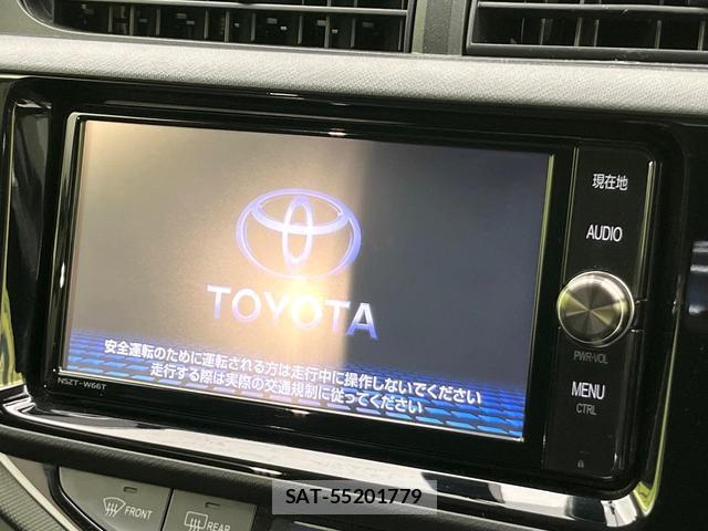 Toyota AQUA 2017-03 8283609-3