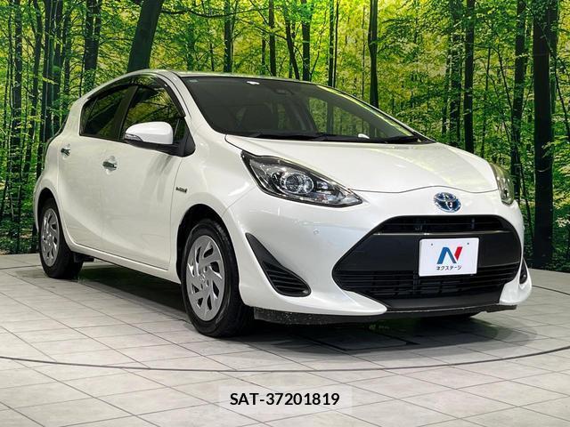 Toyota AQUA 2018-12 8283658-15