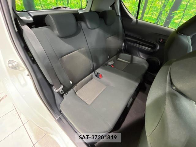 Toyota AQUA 2018-12 8283658-8
