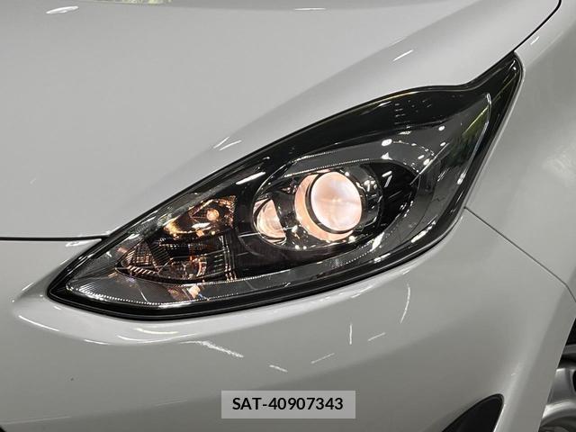 Toyota AQUA 2020-06 8283812-11