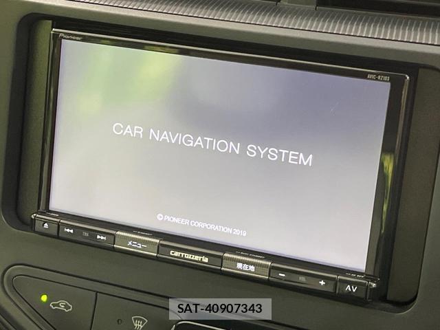 Toyota AQUA 2020-06 8283812-3