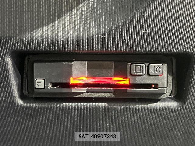 Toyota AQUA 2020-06 8283812-6