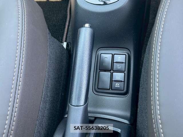Toyota AQUA 2019-07 8283959-19