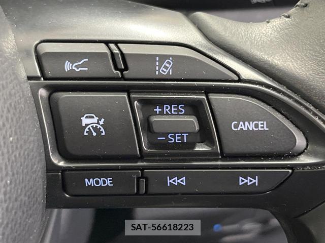 Toyota AQUA 2023-02 8284013-4