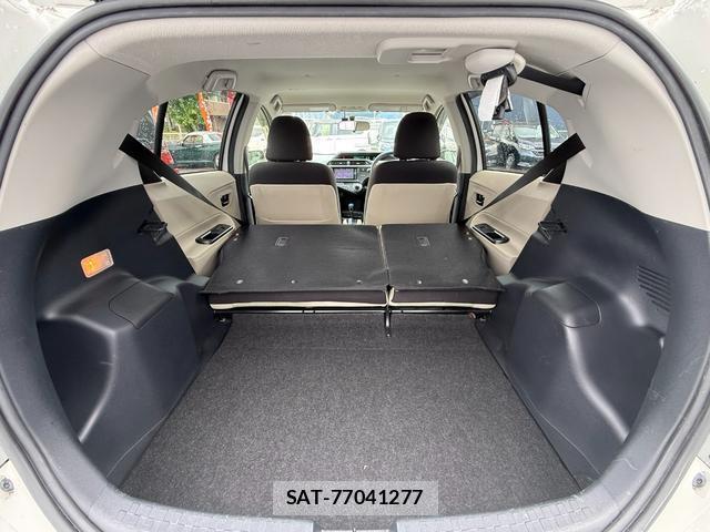 Toyota AQUA 2012-09 8284097-8