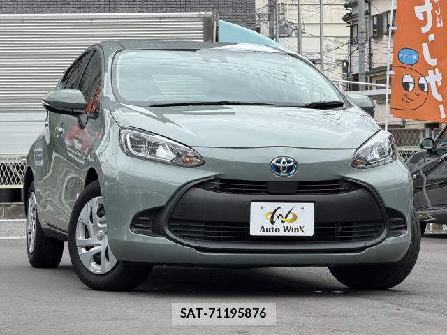 Toyota AQUA 2022-06 8284098-1