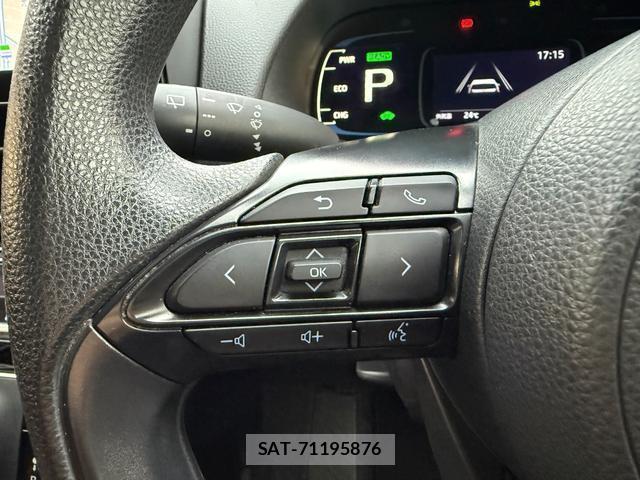 Toyota AQUA 2022-06 8284098-12