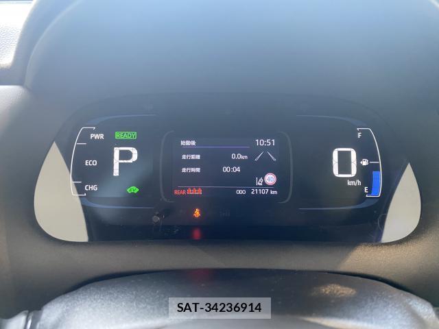 Toyota AQUA 2021-10 8284335-13