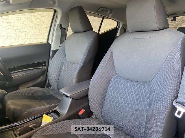 Toyota AQUA 2021-10 8284335-16