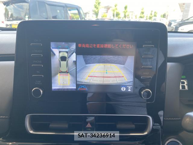 Toyota AQUA 2021-10 8284335-4