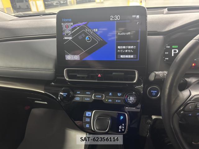 Toyota AQUA 2021-09 8284765-12