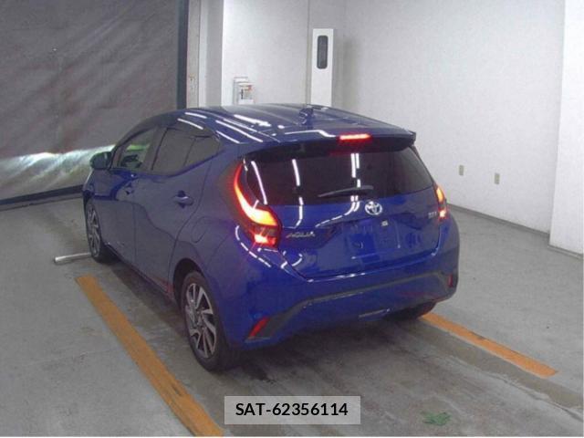 Toyota AQUA 2021-09 8284765-4