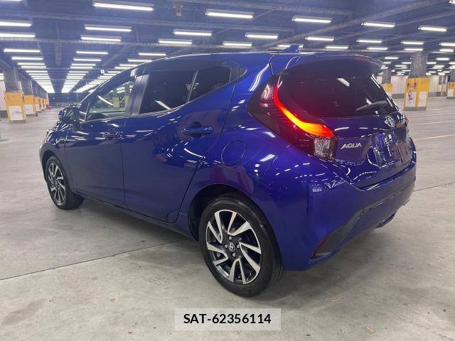 Toyota AQUA 2021-09 8284765-8