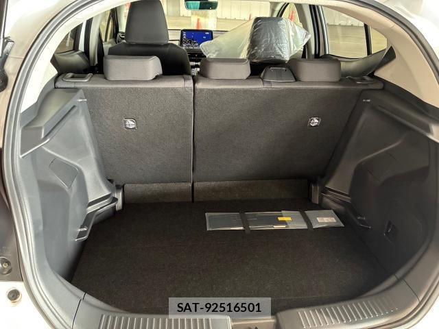 Toyota AQUA 2025-09 8284774-19