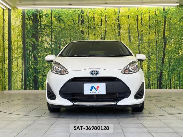 Toyota AQUA 2021-06 8284928-13