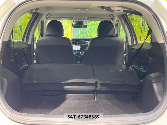 Toyota AQUA 2018-02 8284950-9