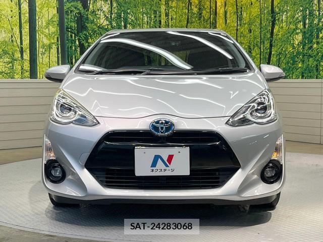 Toyota AQUA 2015-10 8284960-13