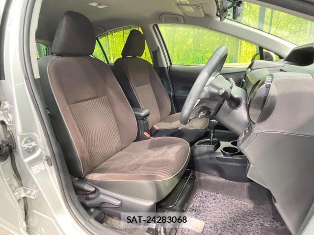 Toyota AQUA 2015-10 8284960-7