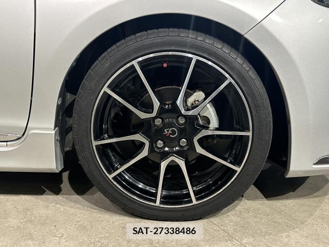 Toyota AQUA 2016-04 8285081-19