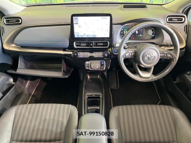 Toyota AQUA 2021-07 8285160-1