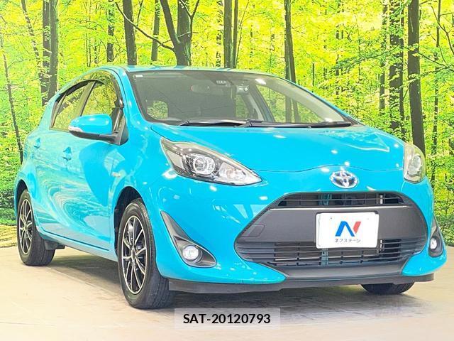 Toyota AQUA 2017-11 8285357-15
