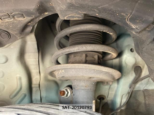 Toyota AQUA 2017-11 8285357-19