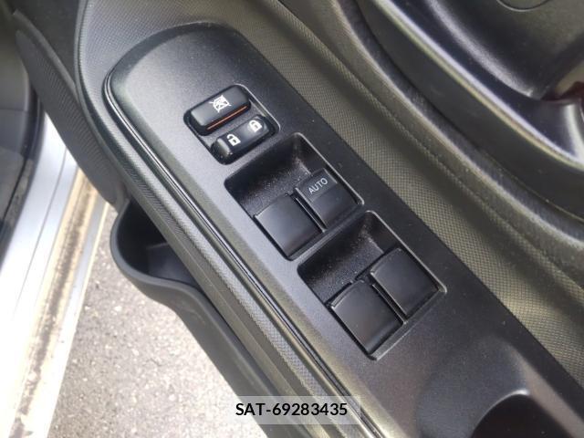 Toyota AQUA 2021-08 8285685-13