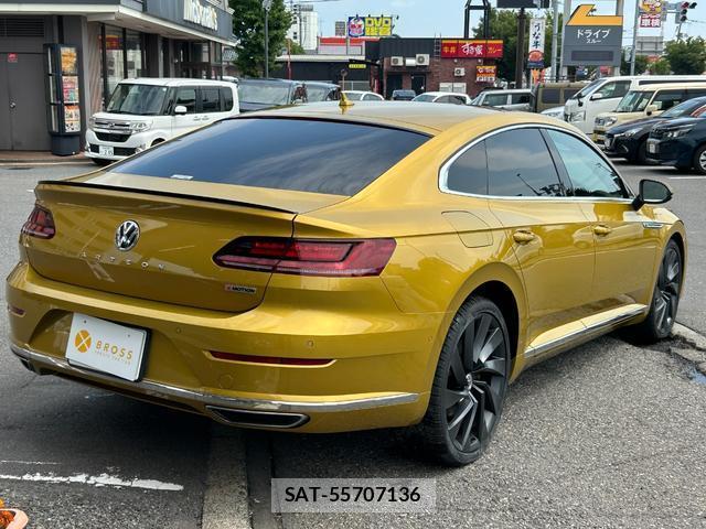 VolksWagen ARTEON 2019-08 8277808-4